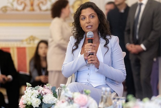 Simonyan Ukraynada sülh üçün şərtləri açıqladı