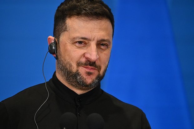 Zelenski Rusiyaya qarşı yeni ultimatum üçün Trampı tərifləyib