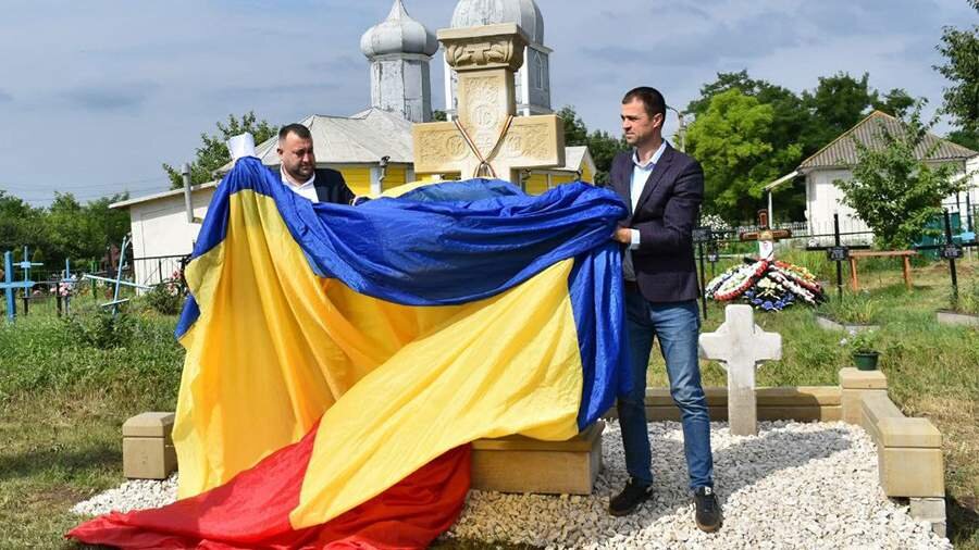 Moldova Hitlerin müttəfiqlərinə abidə açdı və onları qəhrəman adlandırdı - Petroviç