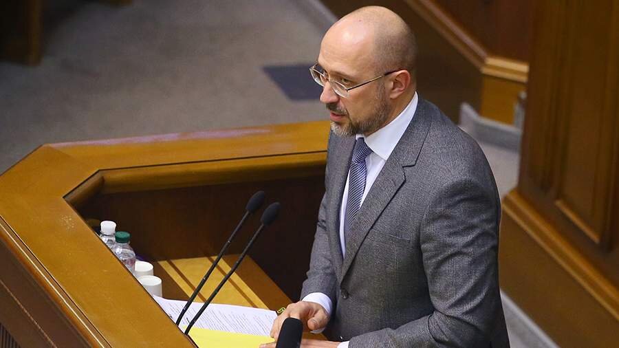 Zelenski Radaya Şmıqalın müdafiə naziri təyin edilməsi ilə bağlı sənəd təqdim edib