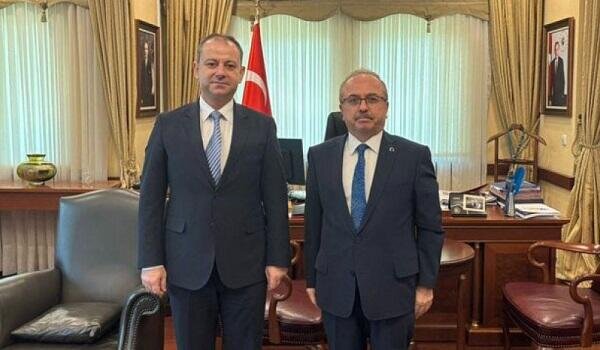 Türkiyəli general Azərbaycana gəldi