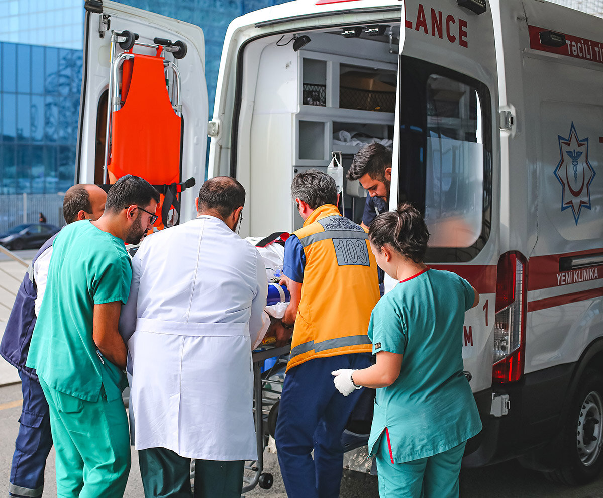 “Referans”klinikasının direktorundan  həyat yoldaşına qarçı ŞOK ƏMƏL