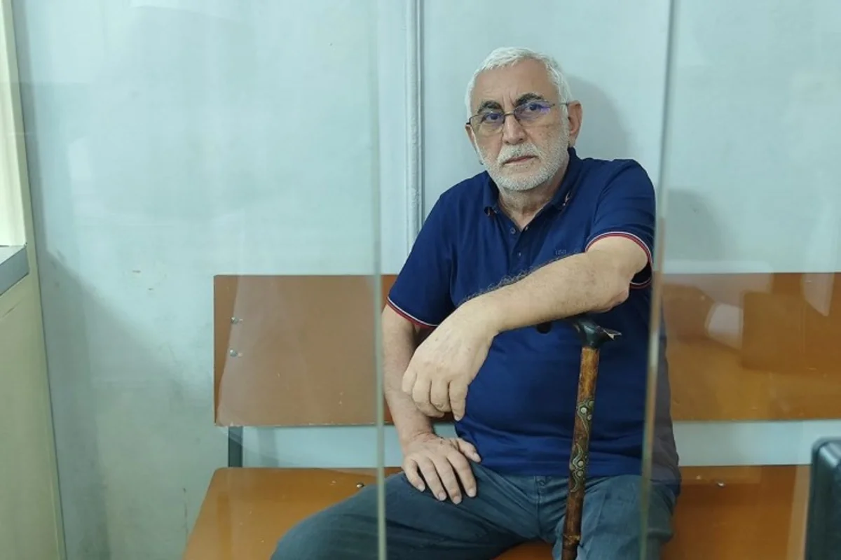 Şlyapa Zahidə hökm oxundu