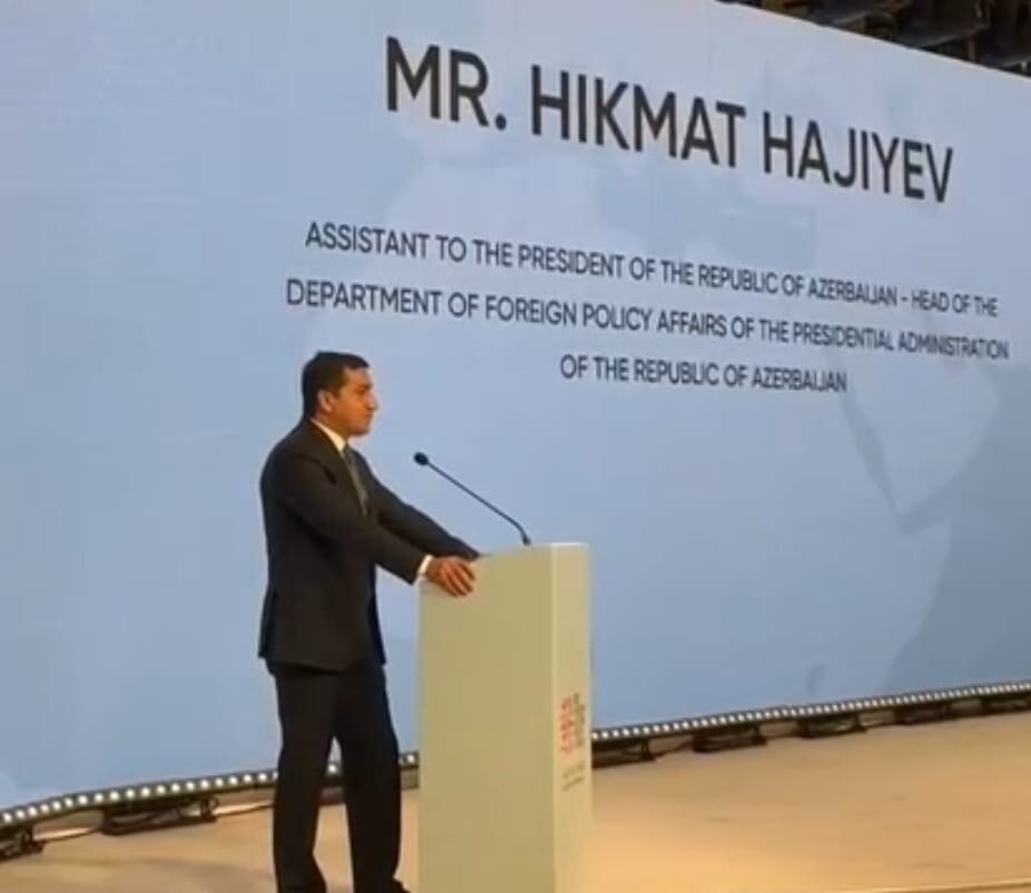 Hikmət Hacıyev Şuşa Qlobal Media Forumunda çıxış etdi