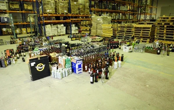 Külli miqdarda spirtli içki marketlərdən yığışdırıldı