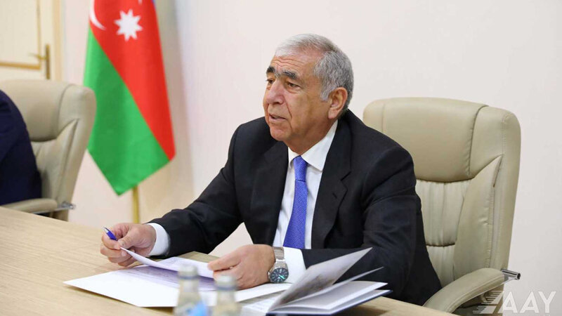 Saleh Məmmədov idarə rəisini işdən çıxardı
