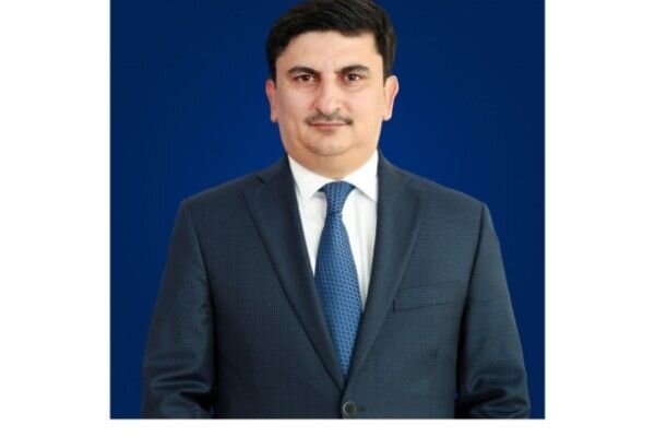 Vüqar Behbudov agentliyin liftini təmir etdirəcək - 75 min manata...