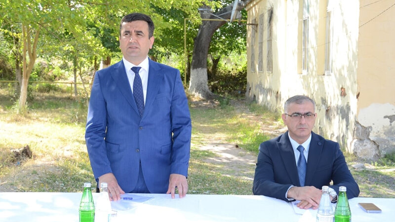 İcra Hakimiyyətində qalmaqal