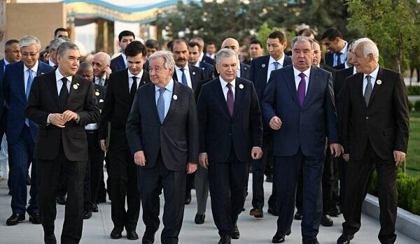 Dünya liderləri Azərbaycan pavilyonunda - Foto