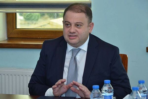 Oğuzun yeni başçısı maliyyə sanksiyası almış şəxslə müqavilə bağladı