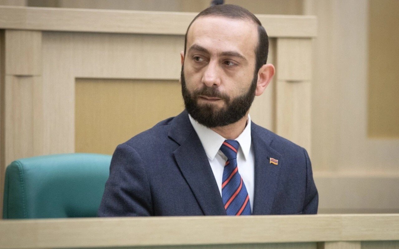 Azərbaycanla sülh müqaviləsi imzalamaq üçün görüləcək işlər var - Mirzoyan