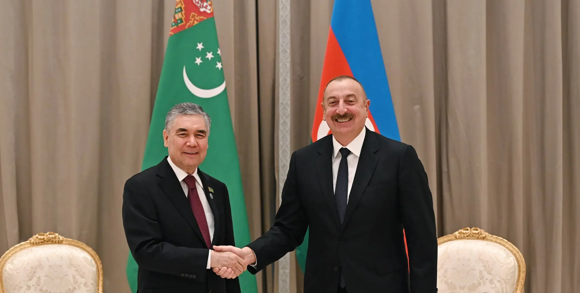 İlham Əliyev Berdiməhəmmədova zəng etdi