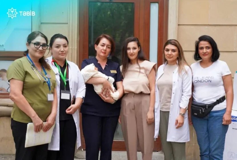 “20 Yanvar” stansiyasında doğulan körpə və anası evə buraxılıb