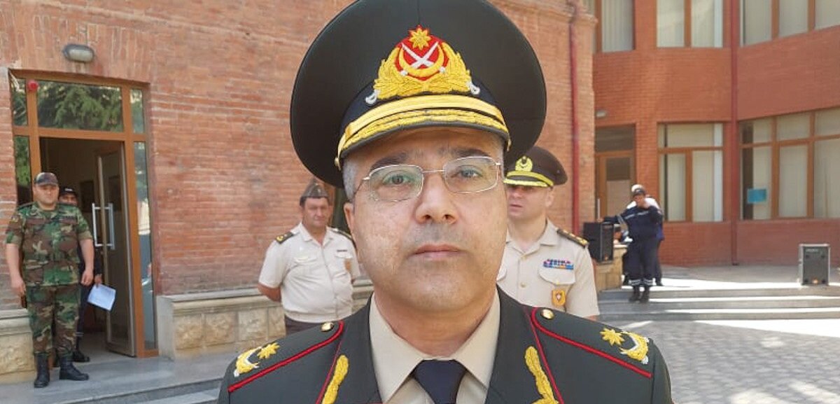 General Baba Salayevin 211 min manatlıq alış-verişi baş tutmadı