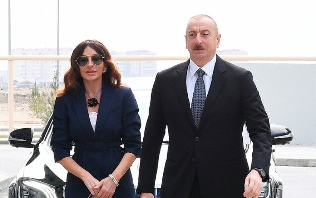 İlham Əliyev və xanımı Gəncəyə getdi