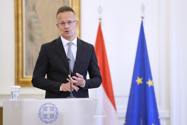 Macarıstan Xarici İşlər Nazirliyi Ukraynaya müraciət edib