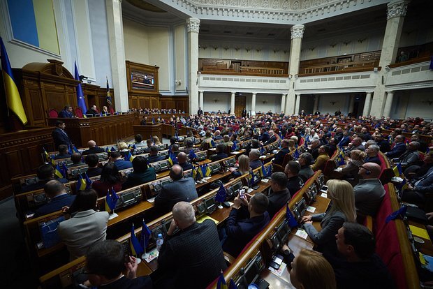 Rada qoşunları Donbassdan çıxarmamağın yolunu tapıb
