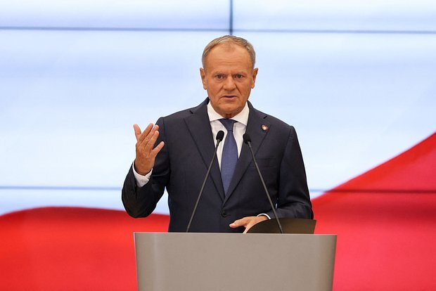 Tusk: Qərb Ukraynadan Rusiyaya heç bir ərazi güzəştini qəbul etməyəcək