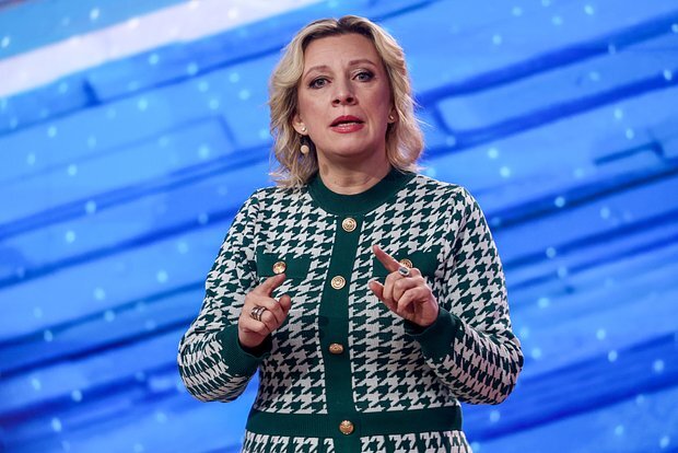 Zaxarova: “London Qırğızıstana qarşı sanksiyalarla Ukraynaya dair səyləri zəiflətmək istəyir”