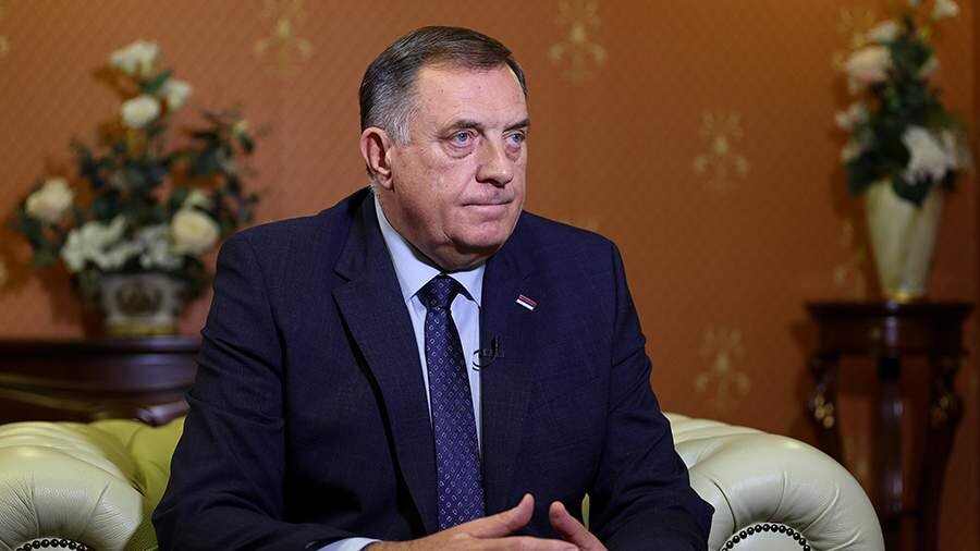 Dodik prezident seçkilərində iştirakdan imtina etdiyini açıqladı
