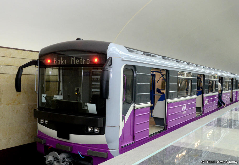 Bakı metrosunun I yarımillikdə daşımalardan əldə etdiyi