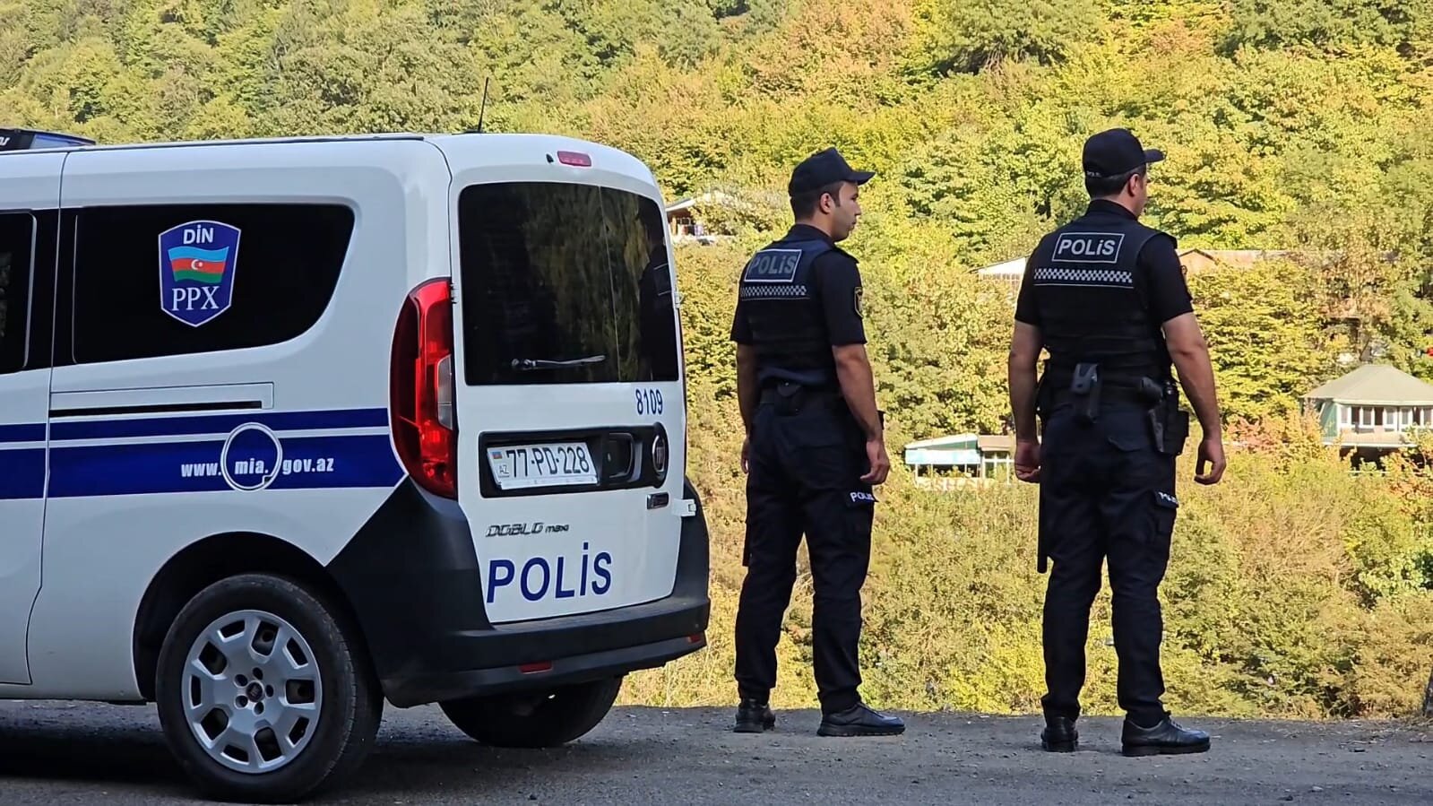 Polis istirahət zonalarında profilaktik tədbirləri davam etdirir