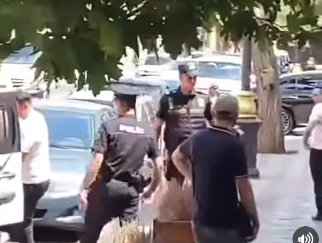 Şəhidlərimizi təhqir edənlər məhkəməyə belə aparıldı-VİDEO