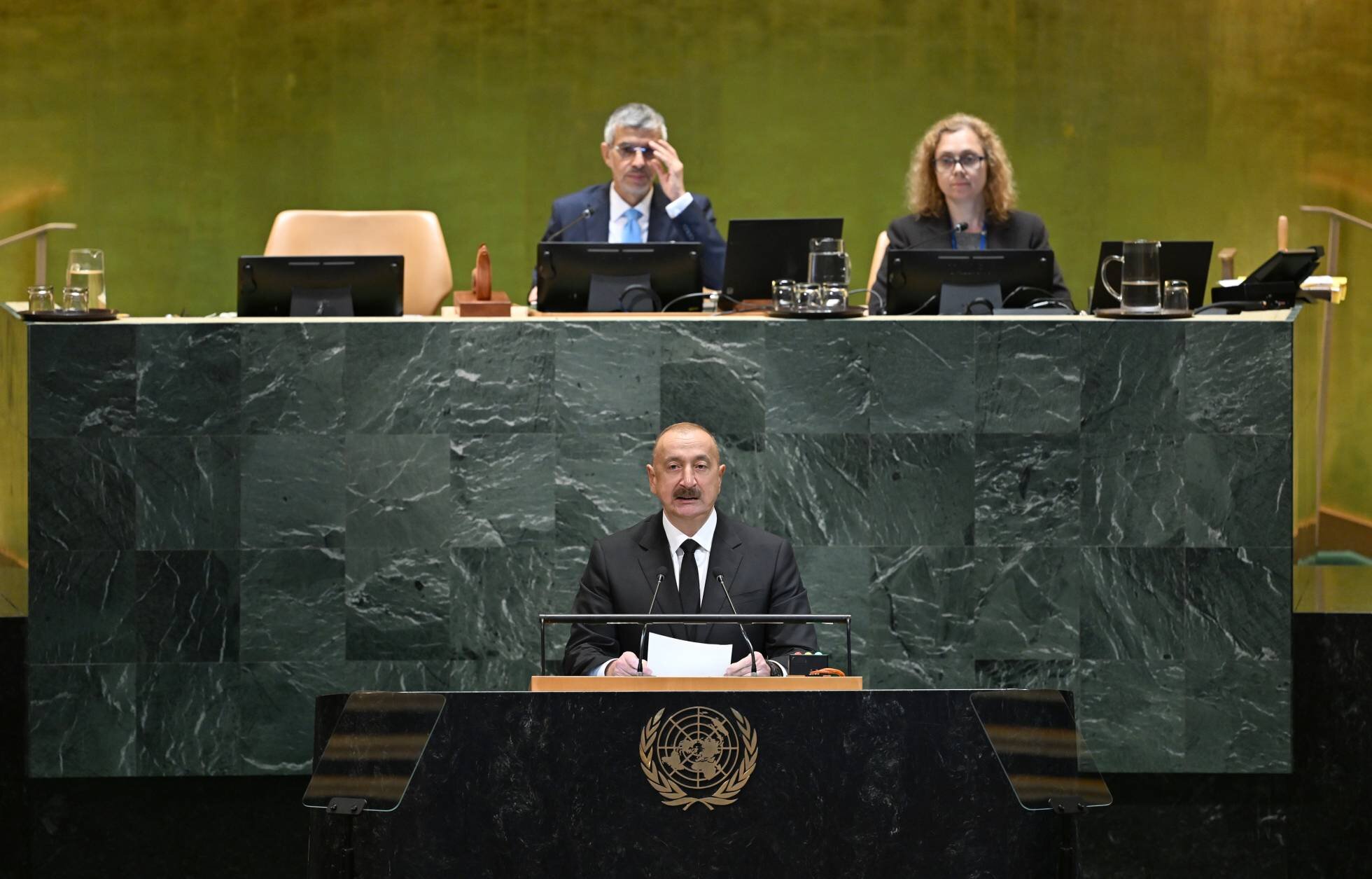 Azərbaycan regional və beynəlxalq daşımaların ən etibarlı keçid nöqtəsidir