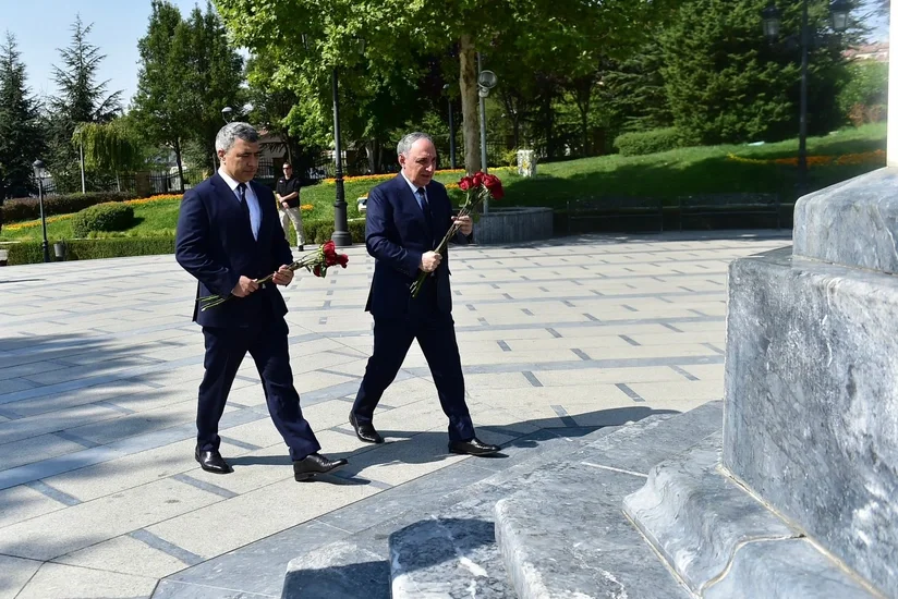 Kamran Əliyevlə İnam Kərimov Türkiyədə səfərdədir (FOTO)