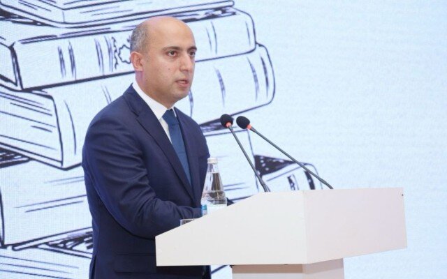 Nazir il ərzində bir həkimin hazırlığına ayrılan vəsaiti açıqladı