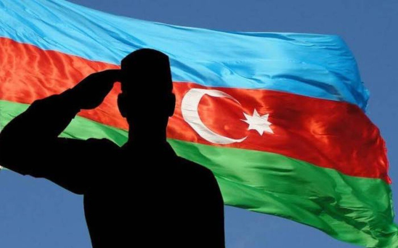 Milli Məclisdə məktəblərə şəhid adının verilməsi məsələsi müzakirə olunub
