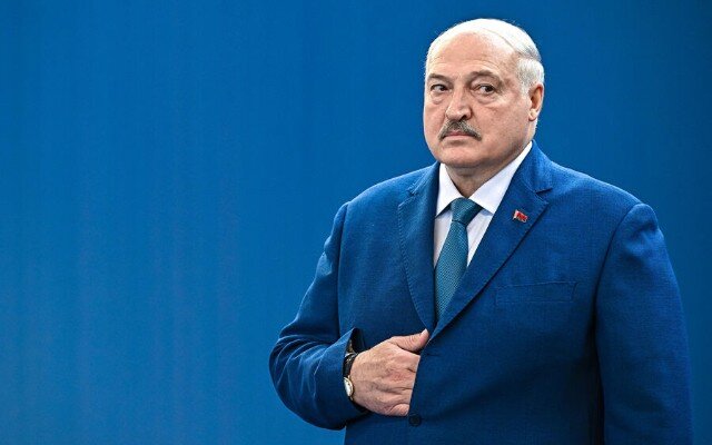 "Rus dilini belarus dilindən qat-qat yaxşı bilirəm" - Lukaşenko