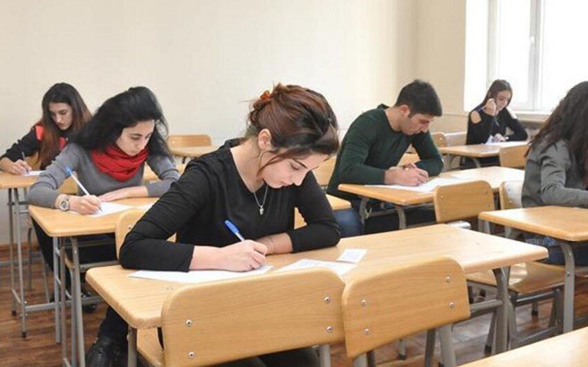 Kolleclərin boş yerlərinə qəbul elan edildi