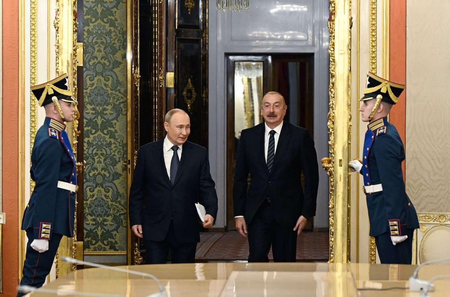 Putin Əliyevlə nəyə görə görüşmək istəmədi?