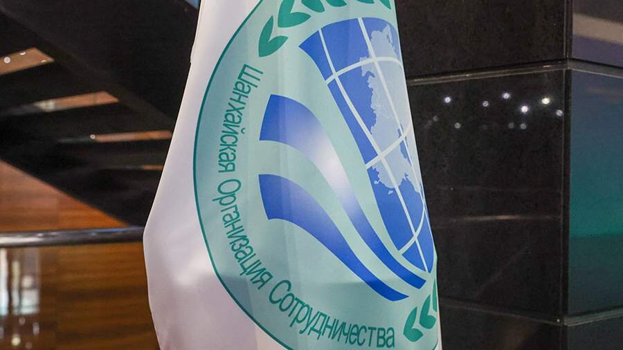 Finlandiya prezidenti Qərbin ŞƏT ölkələrinə uduzmaq riski ilə bağlı xəbərdarlıq edib