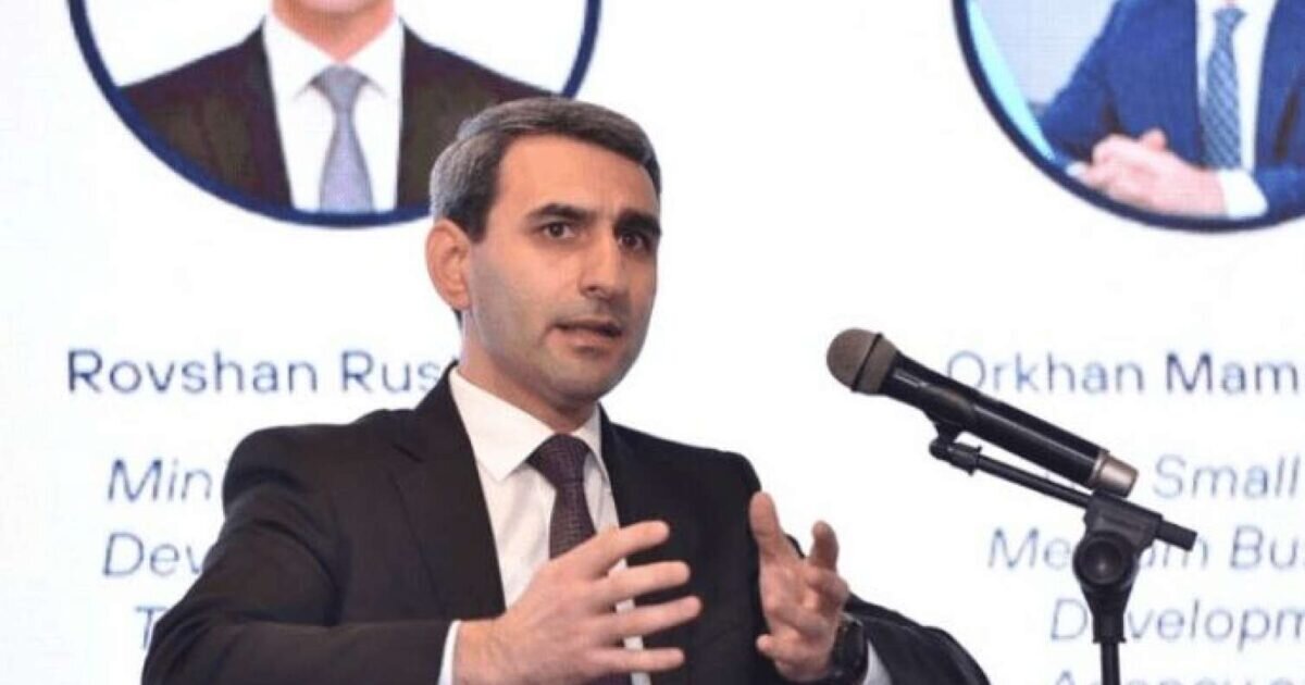 Rövşən Rüstəmov çox sayda insanı işdən çıxardı