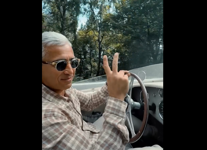 Anar Ələkbərov İtaliya Alplarında retro avtomobil rallisində