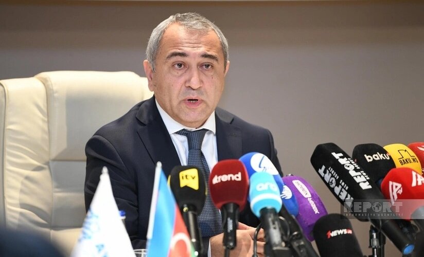 Anar Rzayev: "Avtobus parkının yenilənməsi üçün "brutto müqavilə" sistemi tətbiq ediləcək"