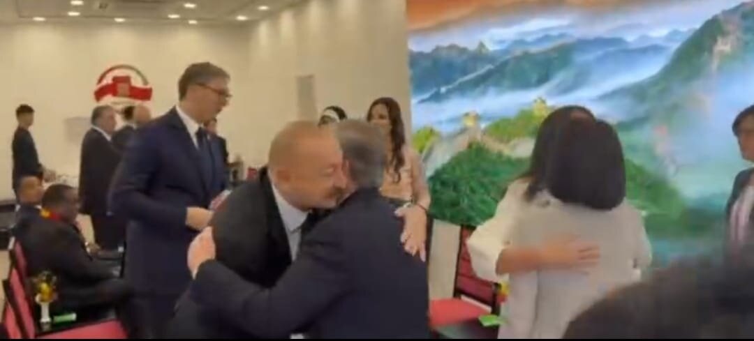 Pekində hərbi parad öncəsi ölkə liderləri qeyri-rəsmi danışıqlar aparıblar-VİDEO