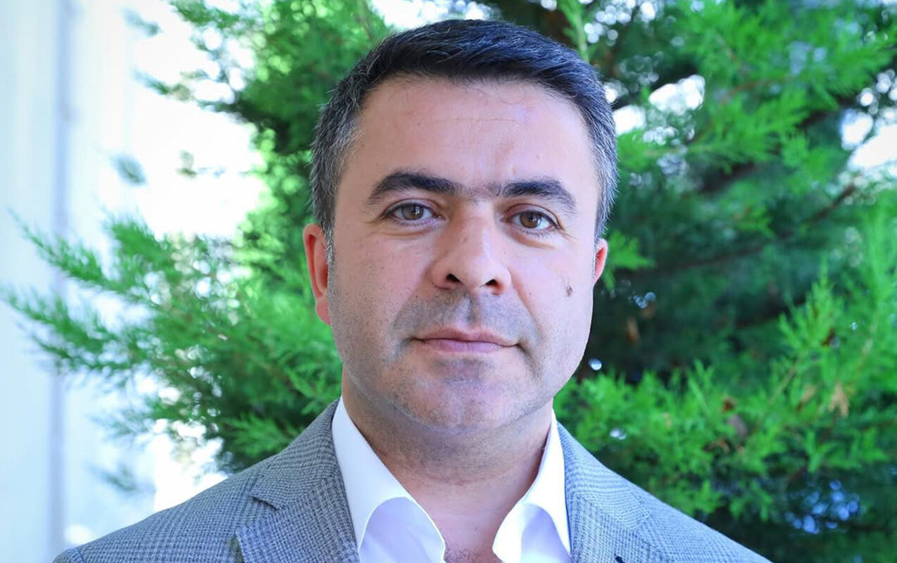Yerə yıxılıb, yarım saata yaxın ürək masajı ediblər...