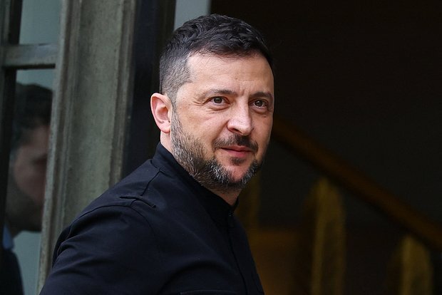 Zelenski Fiko ilə danışıqlar aparıb və onları mənalı adlandırıb