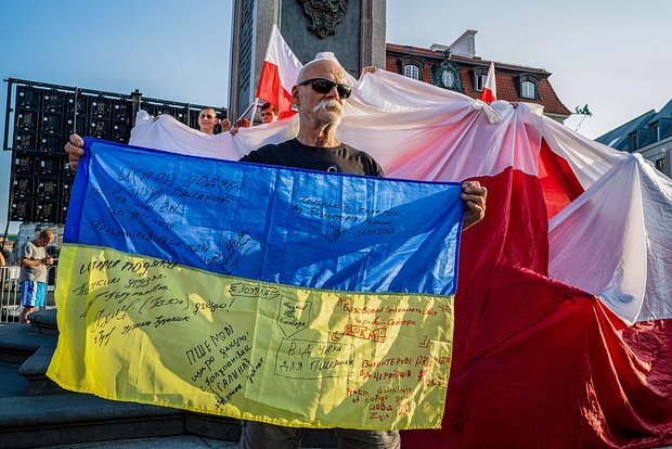 Polşa "Ukrayna turizminin sonu"nu elan etdi