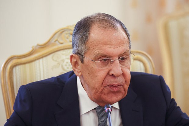 Lavrov Qərbdən gələn şantajdan danışıb