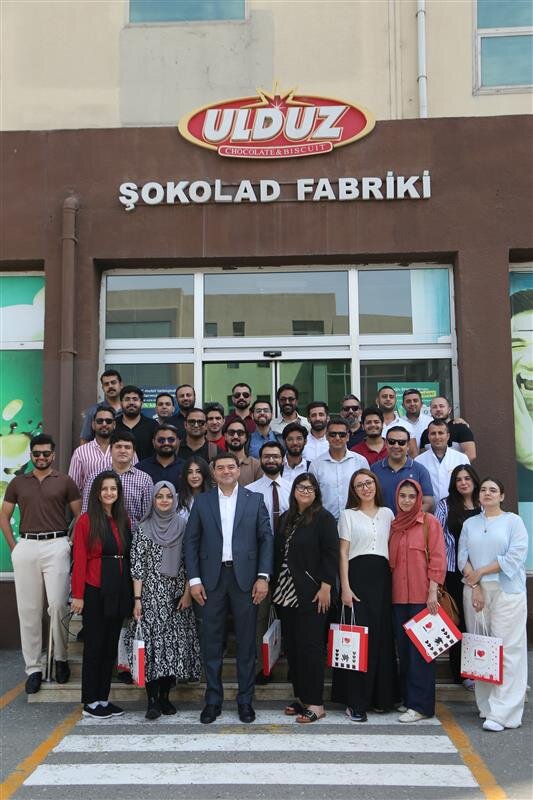 Pakistanlı MBA tələbələri “Ulduz” şokolad fabrikində istehsalat turunda iştirak ediblər