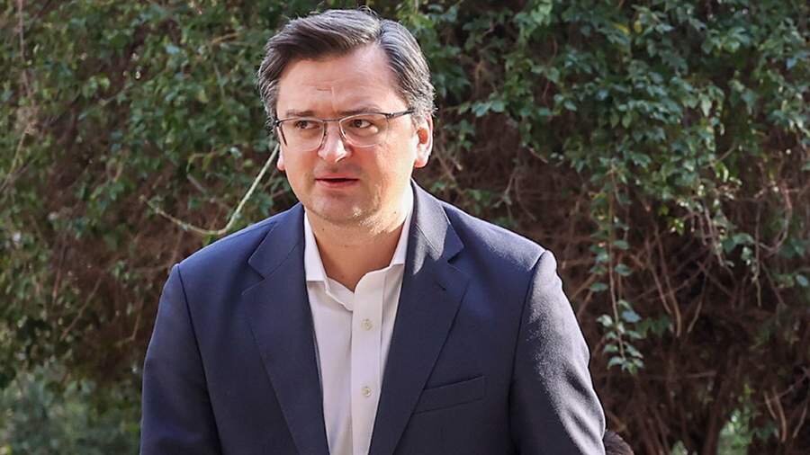 Kulebanın Polşaya uçması Ukraynanın qaçılmaz dağılmasından xəbər verir