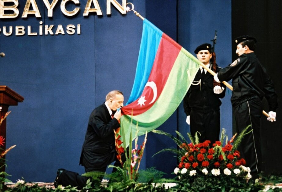 Azərbaycanın müasir dövlətçilik tarixində dönüş nöqtəsi