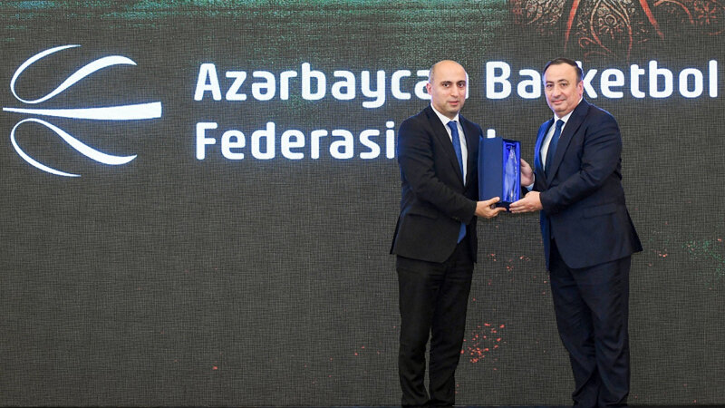 Şahin Bağırov Emin Əmirullayevi CƏRİMƏLƏDİ