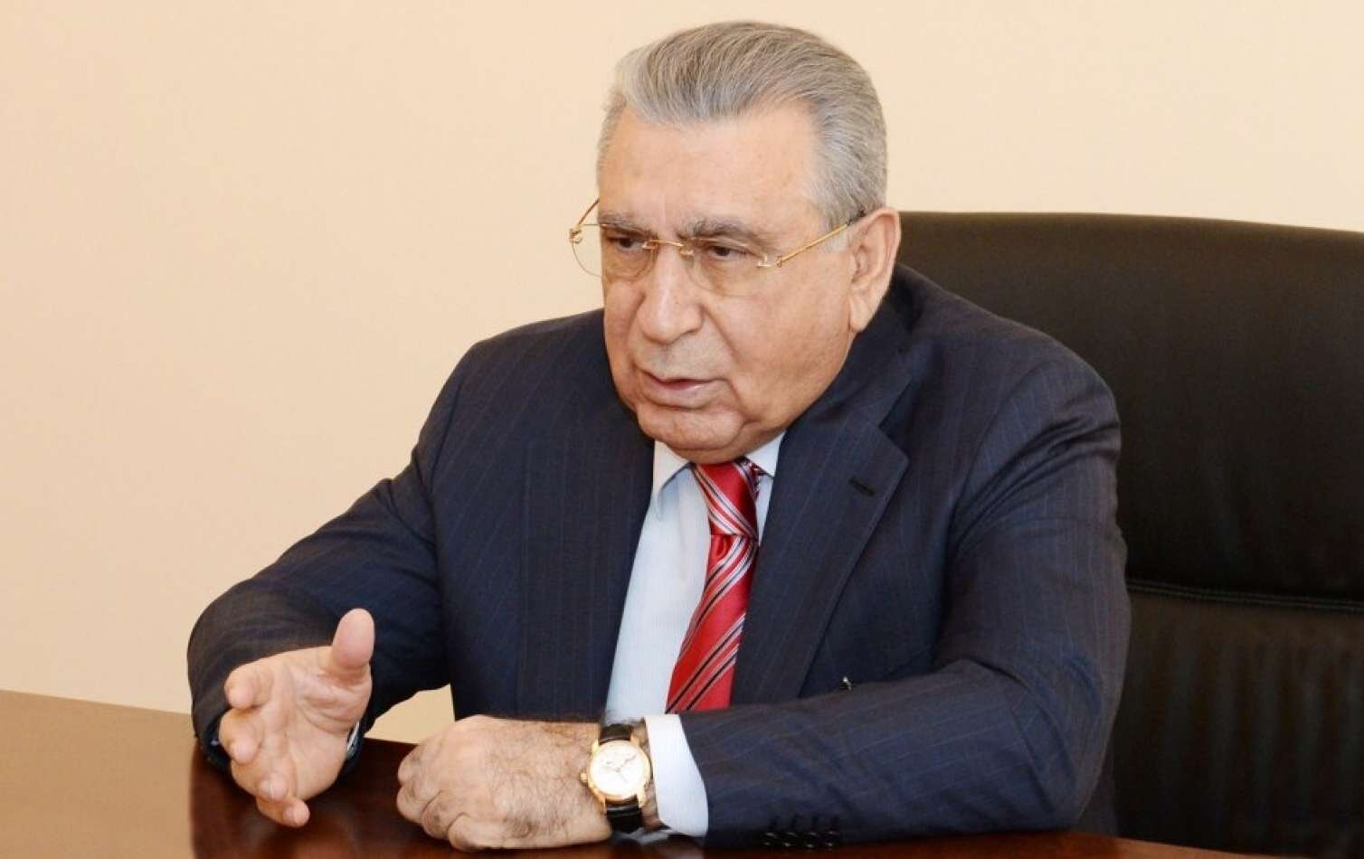 Mehdiyevlə bağlı istintaqa çağırılanların sayı: Hansı məmurlar var?