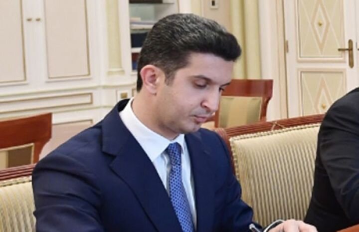 Naftalanın icra başçısından həmkarı Anar Tağıyevə 300 minlik "JEST"....