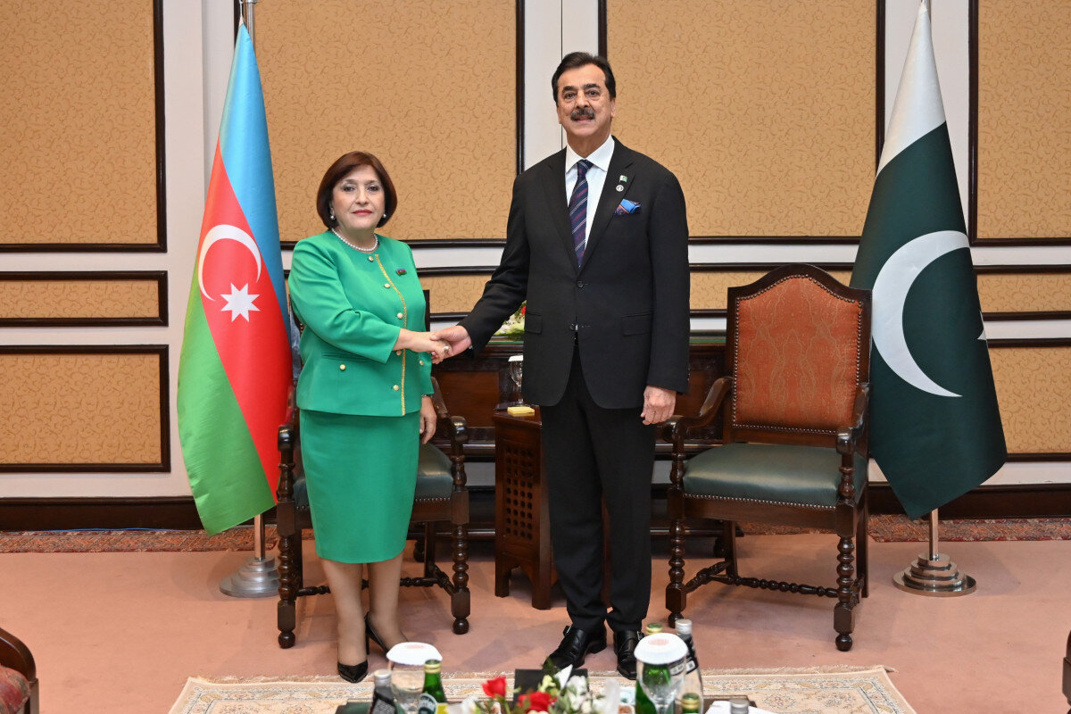 Sahibə Qafarova Pakistan Senatının sədri ilə görüşdü